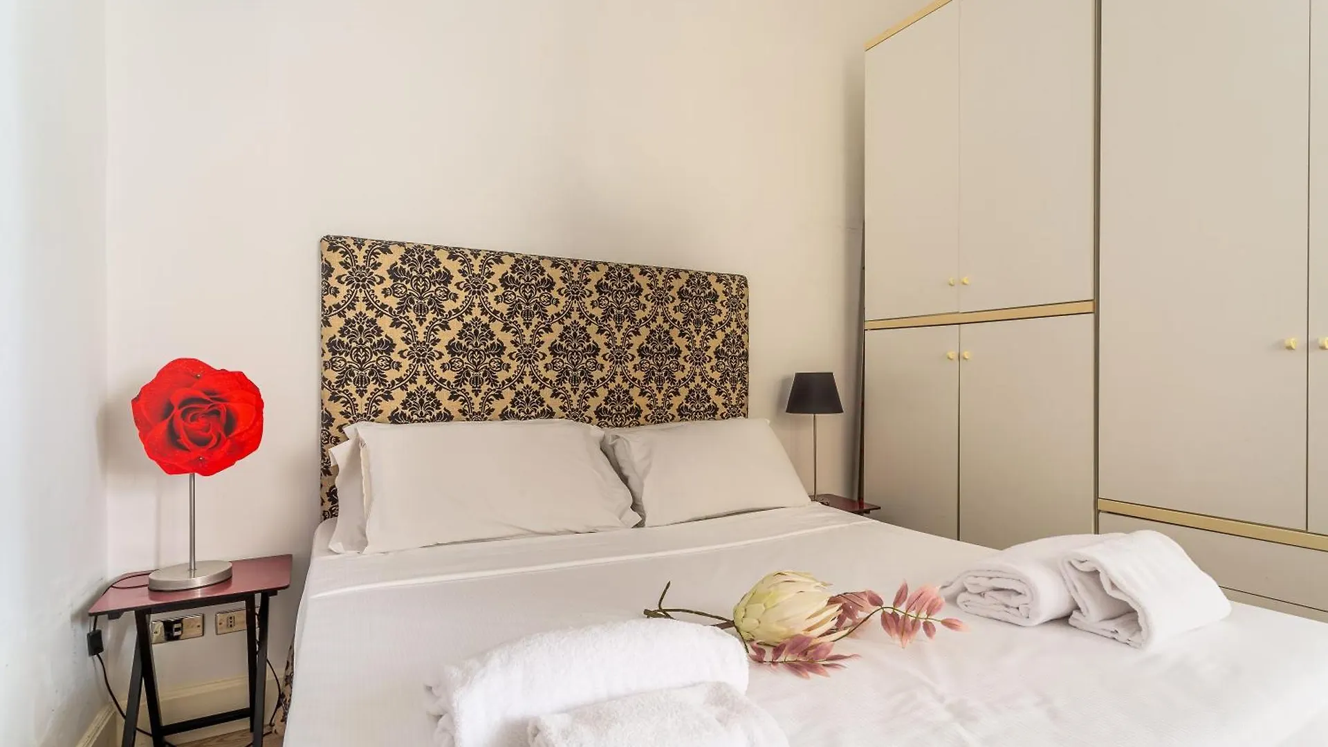 Iflat Lina Cavalieri House Lägenhet Rom Italien