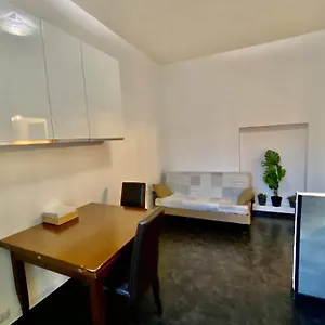Appartamento Casa Pavona, Roma