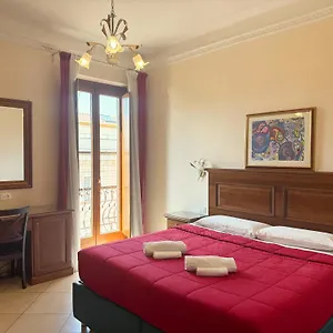 Anthony House, Anthony Floor 3, Castro Pretorio Apartament